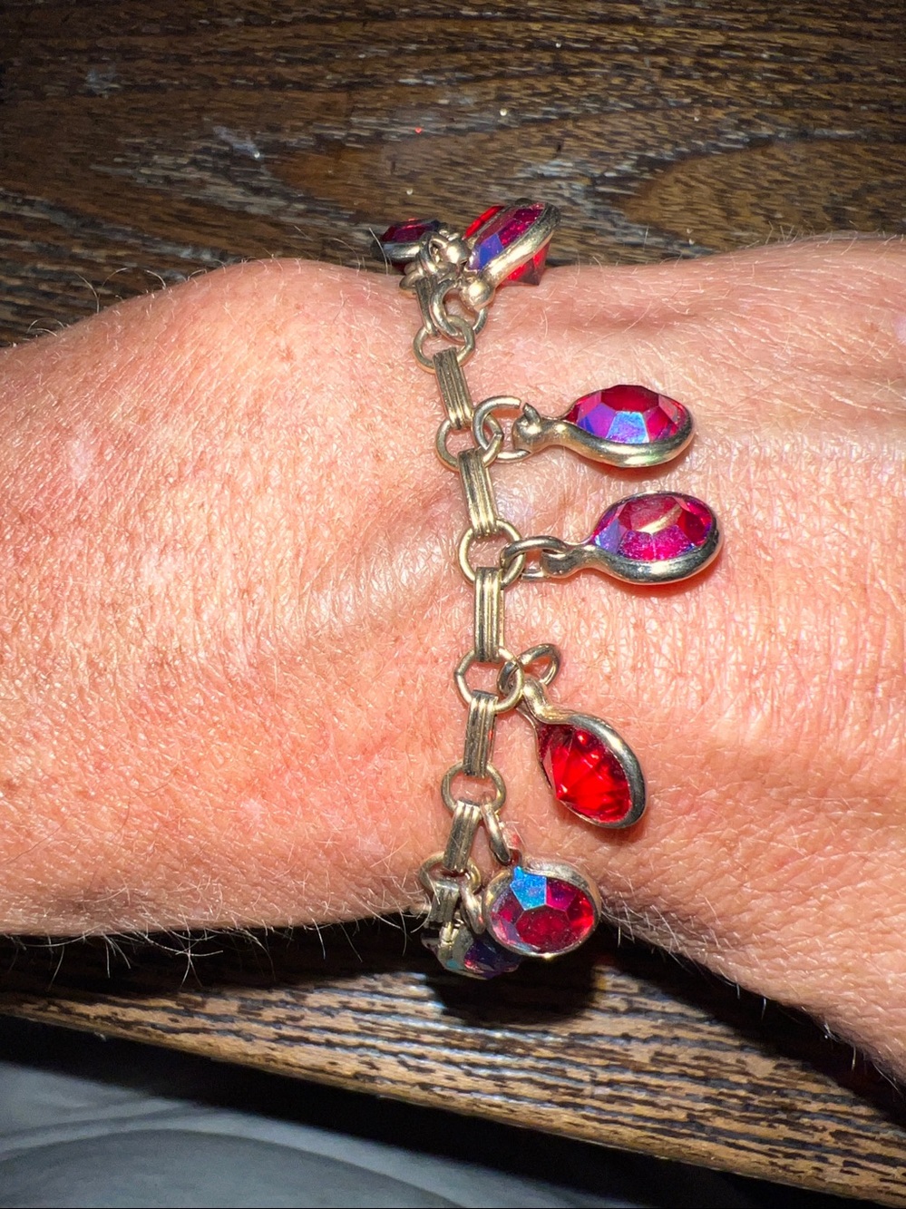 Vintage Gorgeous 14k gold filled AB CRYSTAL cabochon bracelet